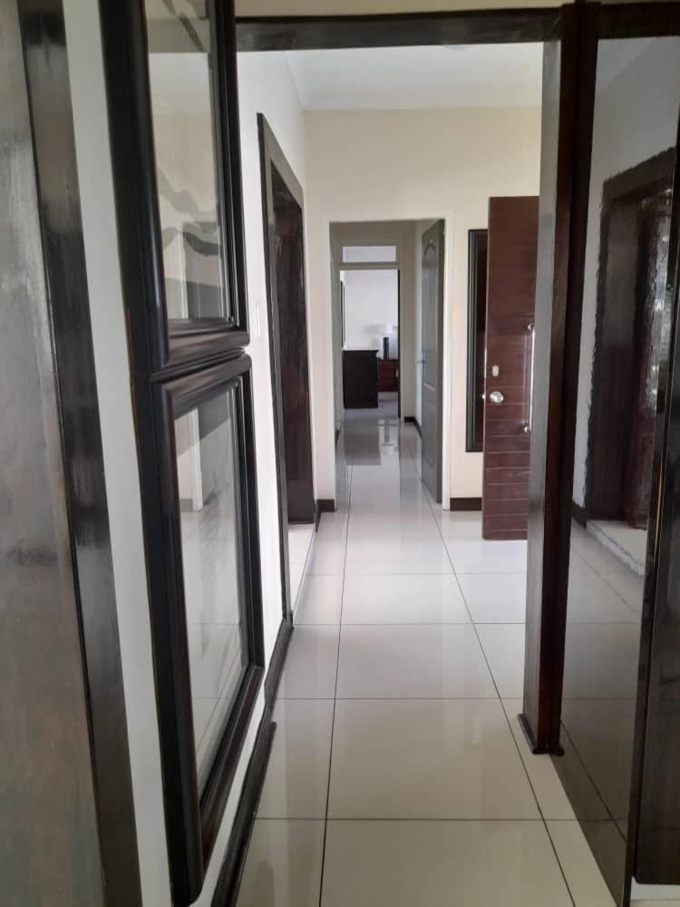 The Ridge Bnb Manzini Bagian luar foto